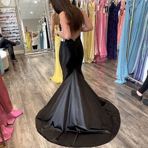 Black prom/pageant dress